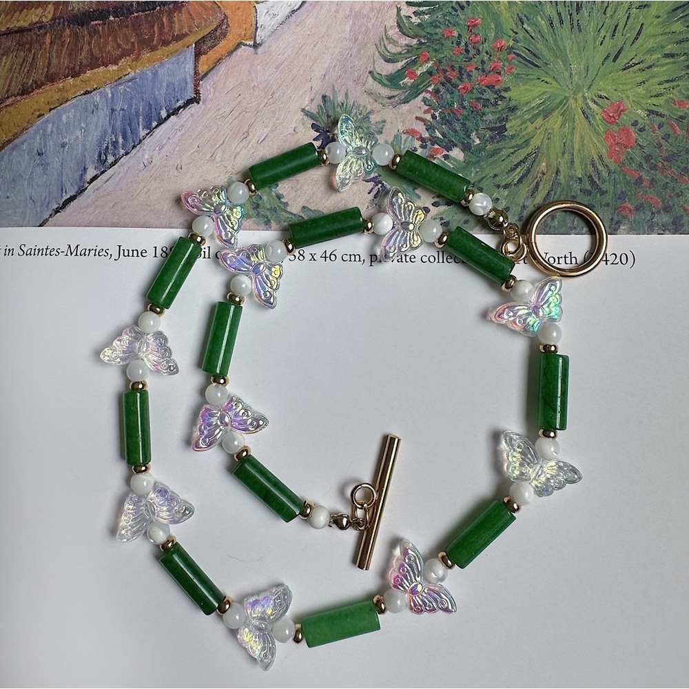 Chocker necklace